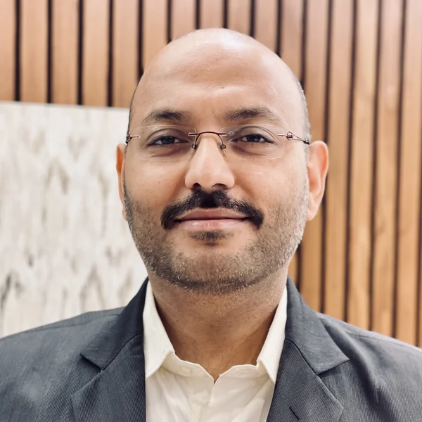 Saurabh Agarwal — Founder & CEO, Proeffico Solutions